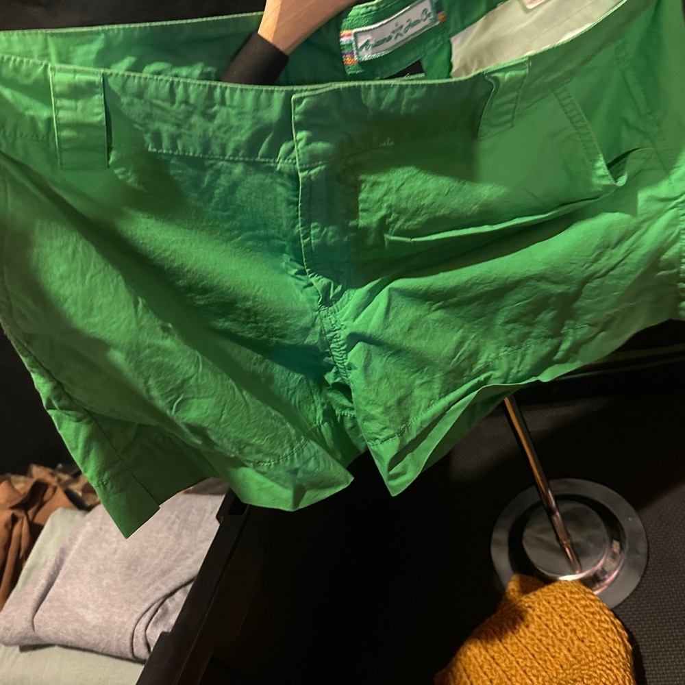 Shorts - Picture 7 of 8